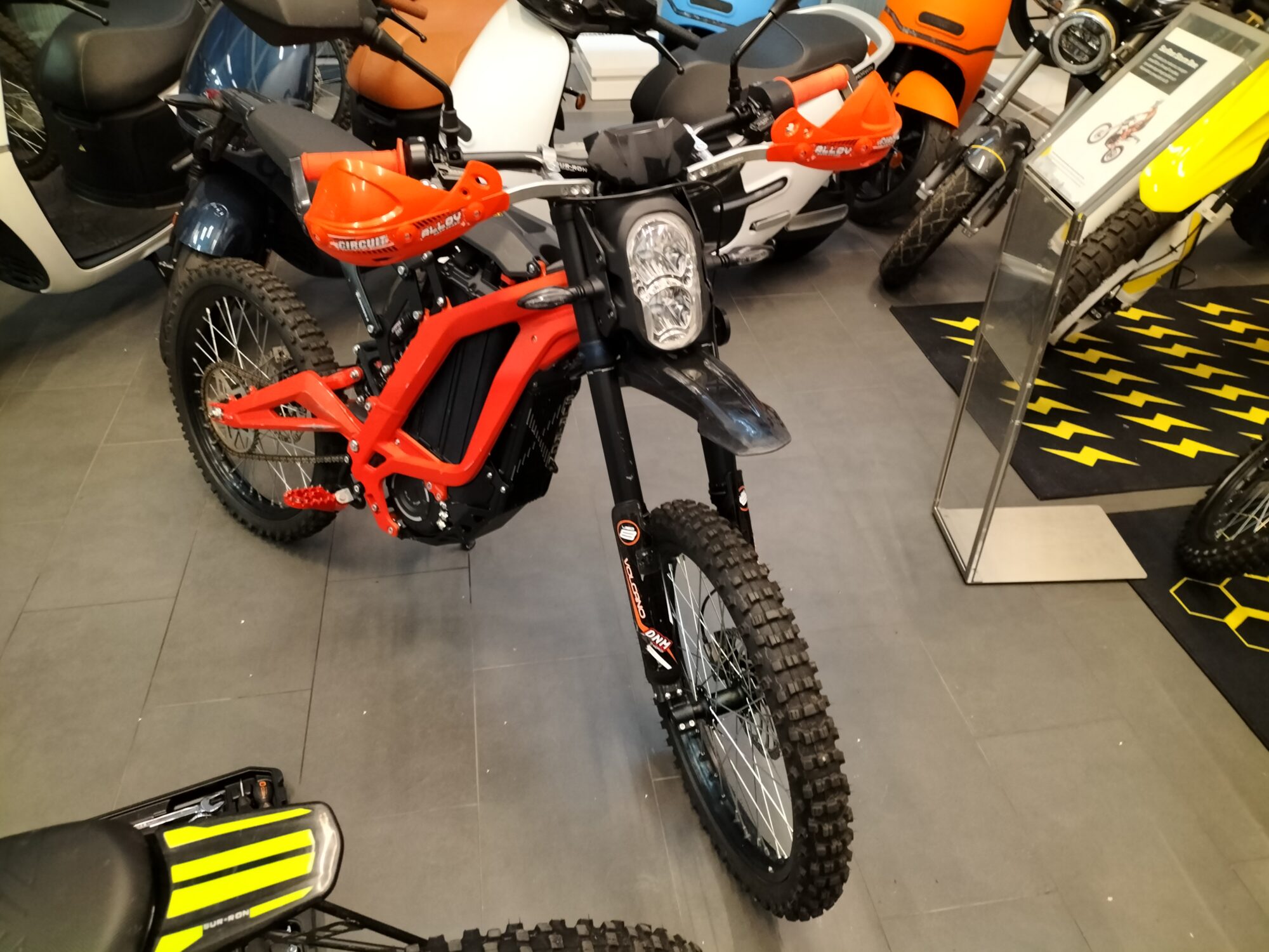 motocykl elektryczny EVP salon